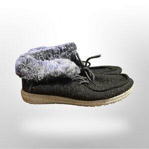 Hey Dude Wendy Fold Black Cozy Slip On Casual Shoes women's size 7